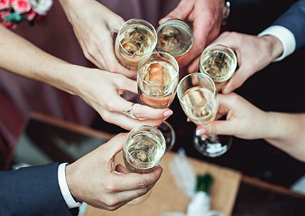 Szampan na wesele - jaki szampan wybrać na wesele